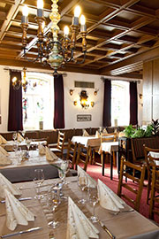 hotel-strauss-hof-saale-restaurant